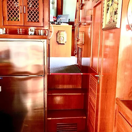 Motor Yacht Luise - B&b/gite *