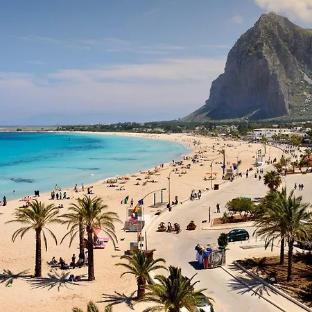 Botel Motor Yacht Luise - B&b/gite San Vito Lo Capo